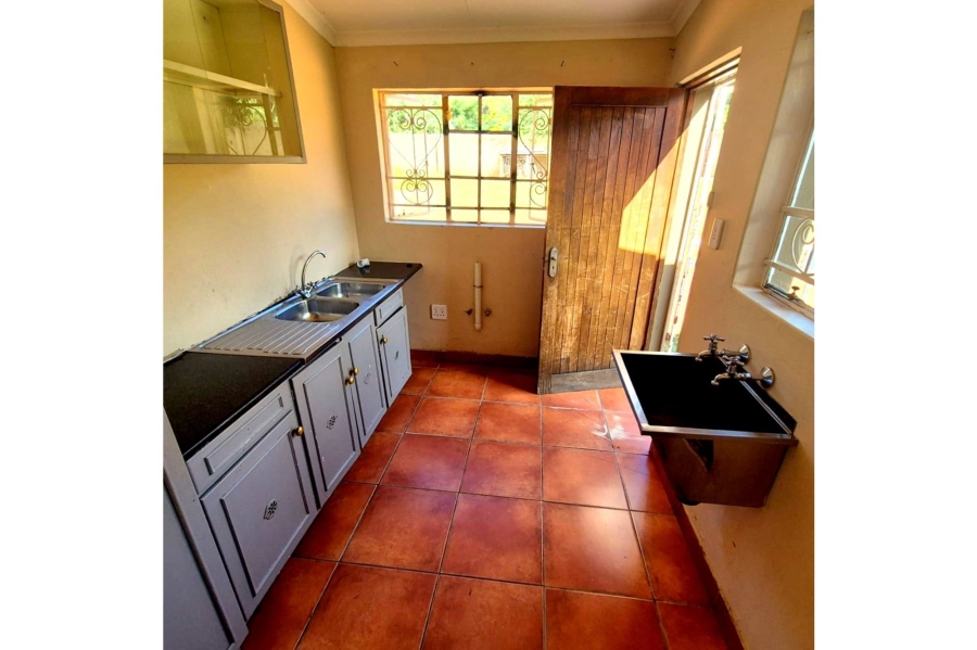 To Let 2 Bedroom Property for Rent in Donkerhoek A H North West